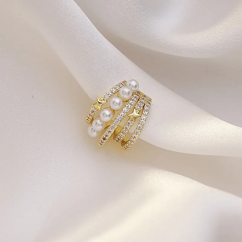 

Pearl Ear Clips Multi-Layer Gold Earcuff Shiny Star Rhinestone Zircon Earrings for Women Korean Style Fake Piercing Jewelry Sets