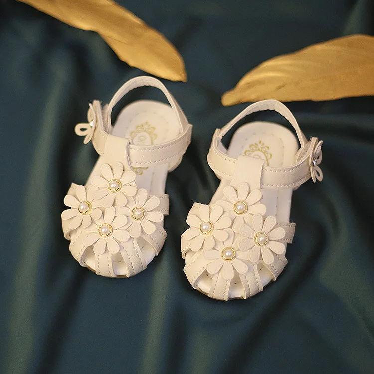 

2021 summer baby girl breathable sandals non-slip soft bottom Baotou girls princess shoes baby toddler shoes