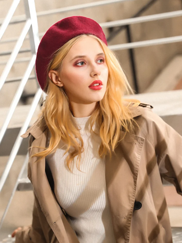 Шапка женская осенне-зимняя шерстяная берет английская Корейская версия