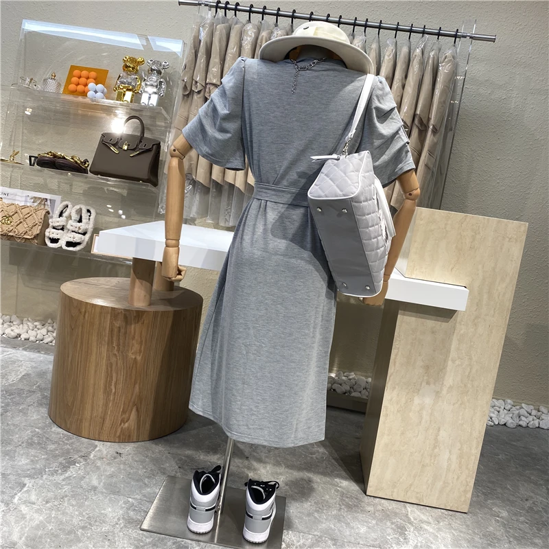 

Gentle Temperament Pleated Sleeves With Waist Dress 2021 Niche Design New Design Sense Front Slit Mid-length Dress