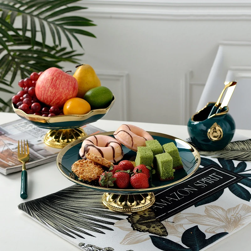 Новая зеленая Роскошная керамическая тарелка десертная фарфоровая с золотой