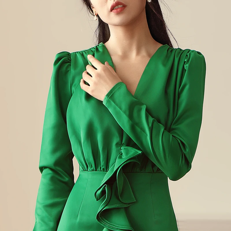 Женское платье с V-образным вырезом Max Spri элегантное офисное длинными рукавами