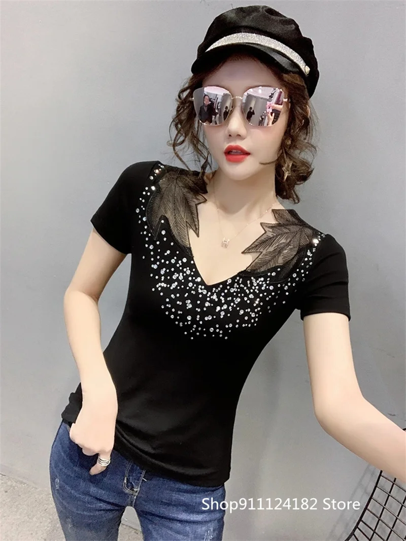 

2021 Korean Version Of The Heavy Industry Foreign Style Hot Drilling Small Shirt Cotton Short-Sleeved V-Neck Slim T-Shirt Women