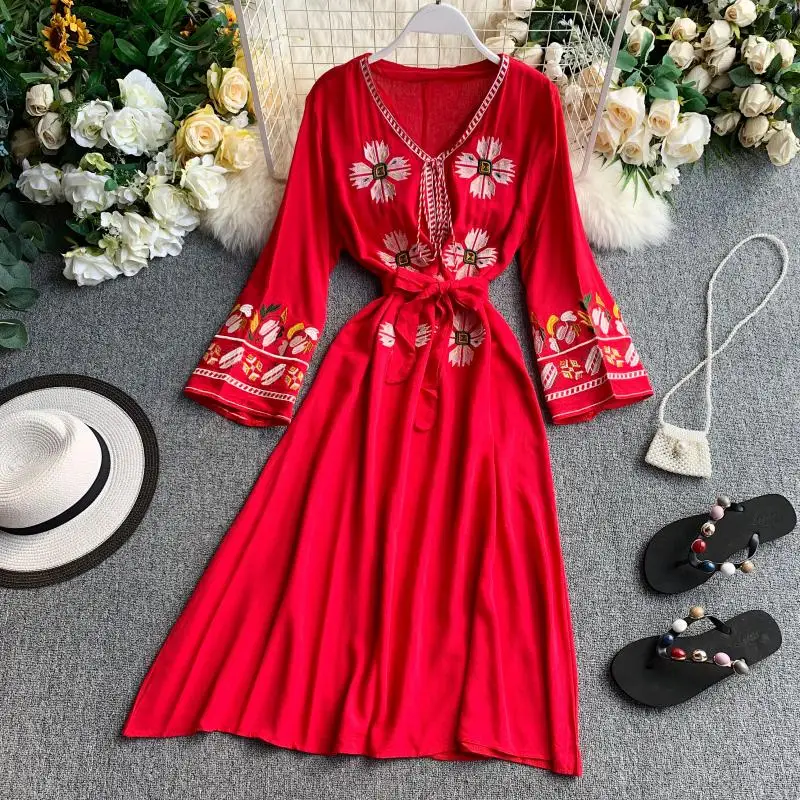 2019 новые модные женские платья в этническом стиле с цветочной вышивкой красного