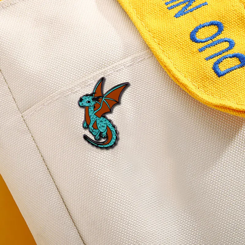 2021 булавок блестящая булавка для лацканов с крылатым динозавром детский Дракон