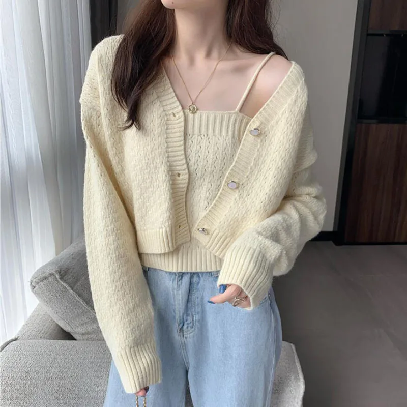 

2 Pieces Set Fashion Women Sweater 2021 New Long-Sleeve V Neck Short Knitted Cardigan Coat And Sling Sweaters Tops Suit