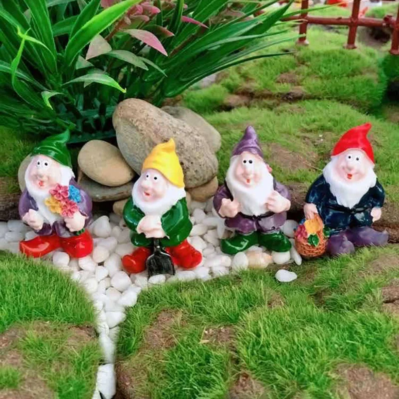 

Mini Dwarfs Moss Micro Landscape Fairy Tale Garden Ornaments Figurines Micro Landscape Decoration DIY Crafts