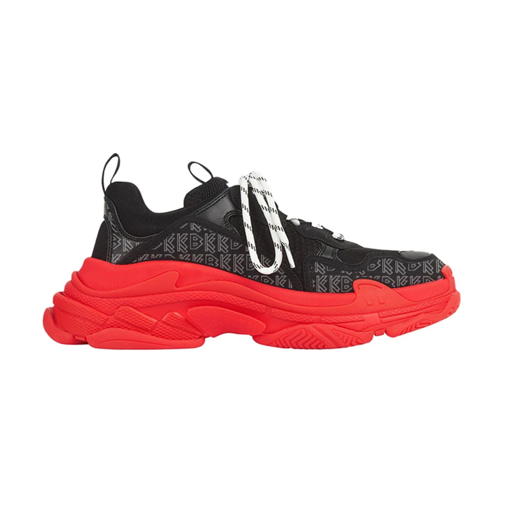 

Кроссовки WFMD BLCG Triple S # wfmd25U