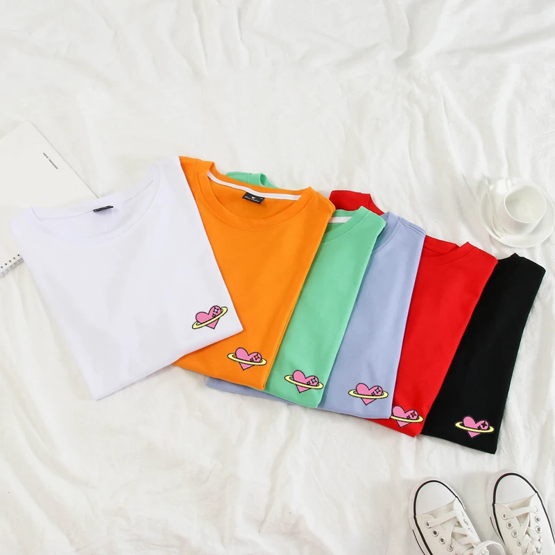 Женская футболка с рисунком в стиле Харадзюку летняя принтом сердца и планеты