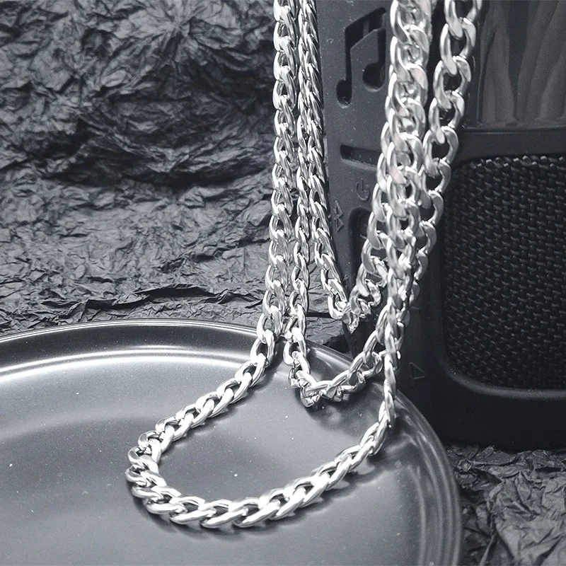 

Cuba Necklace 2021 new female ins hip hop cool style men's niche fashion net red tide en K titanium steel chain