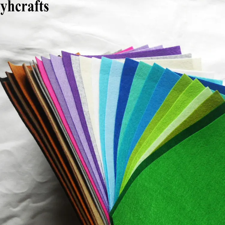 40PCS/LOT.A4 1mm 40 color Felt sheets Non-woven fabric cloth Creativity developing Crafts material Early learning educational | Игрушки и