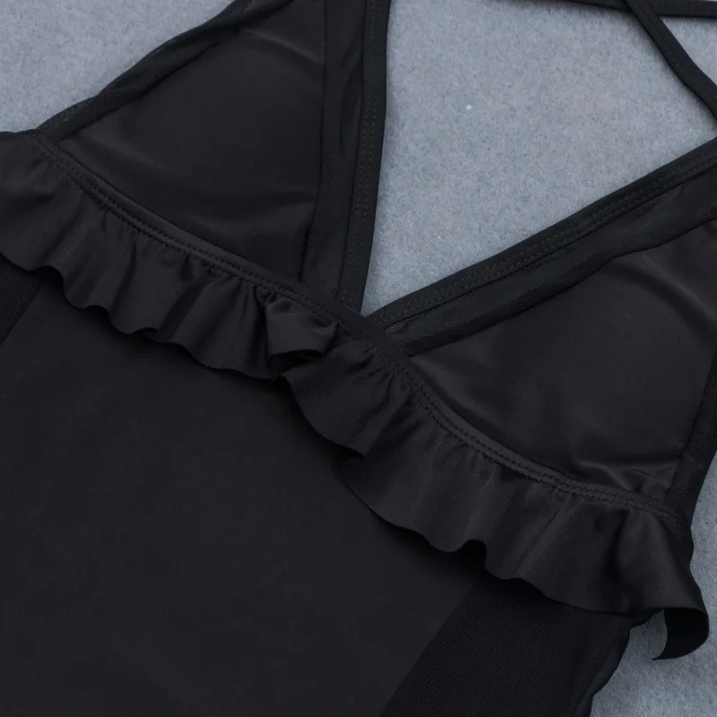

2020 New Siamese Triangle Bikini Sexy Ruffled Holiday Swimsuit