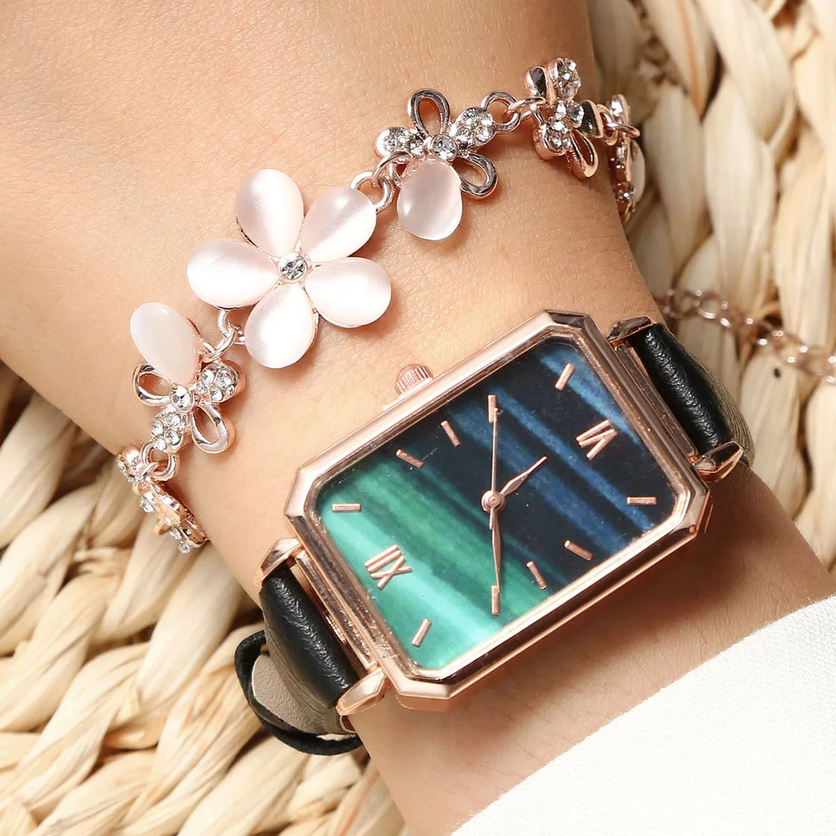 Модная повседневная обувь в винтажном стиле В римском Повседневные женственные