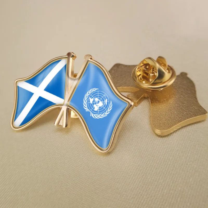 

United Nations and Scotland Crossed Double Friendship Flags Brooch Badges Lapel Pins