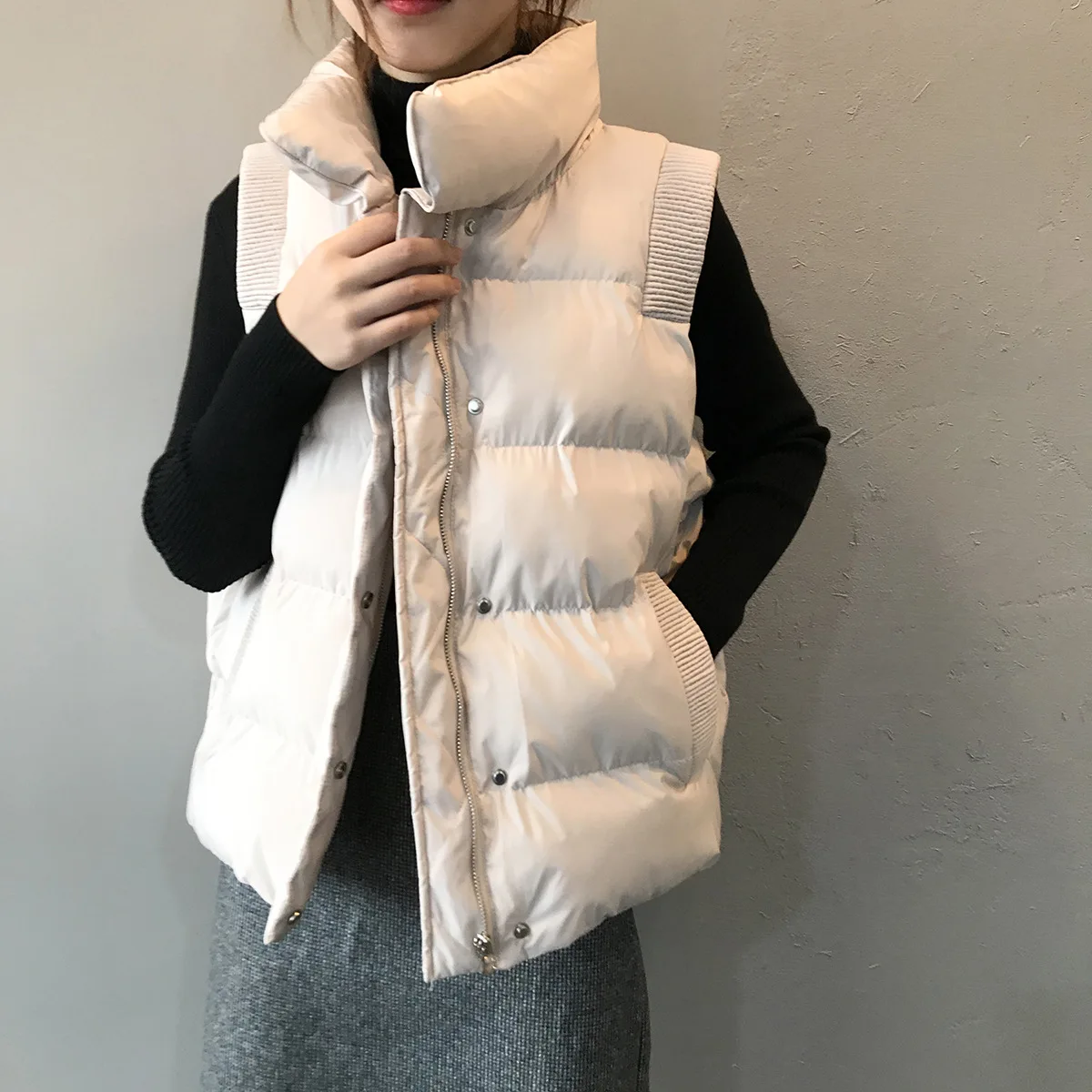 

Women Cotton Vest 2021 Winter Stand-up Collar Loose Sleeveless Warm Waistcoat Elegant Female Solid Hight Quality Thick Parka