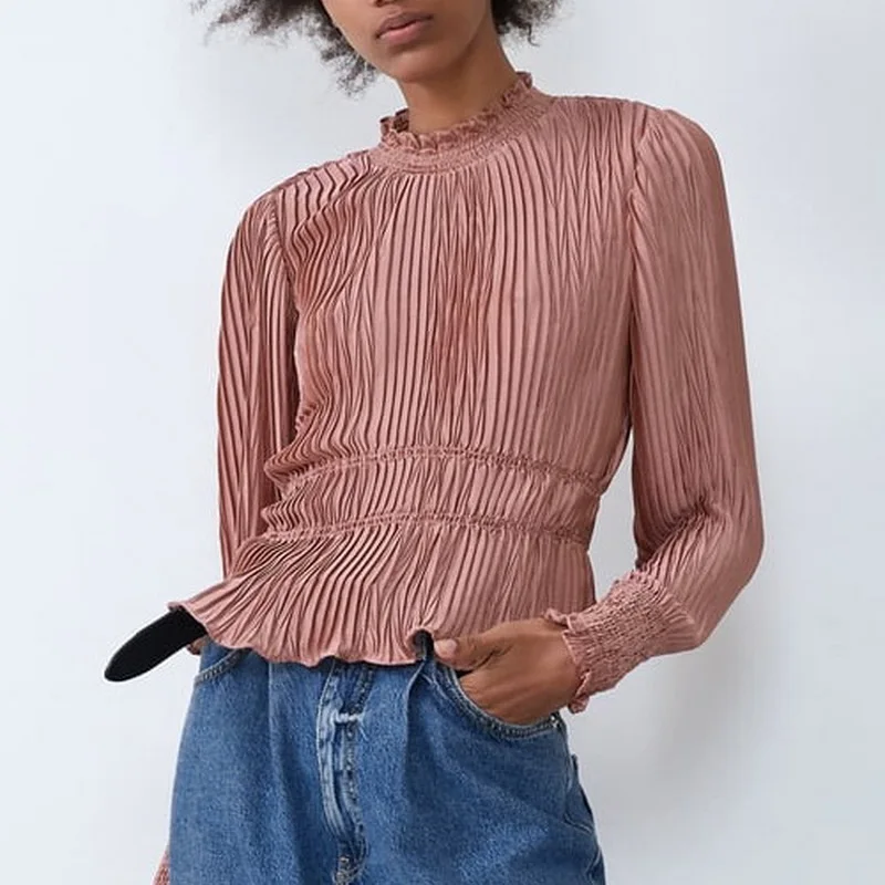 2020 изящная плиссированная блузка с высоким воротником и длинными рукавами.