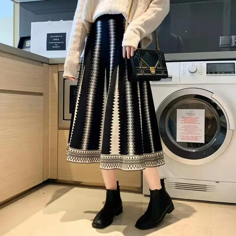 

Knitted Skirt Female Autumn Winter High Waist Umbrella Skirt Ladies Casual Vintage Printing Loose Thick Warm Skirts Women W75
