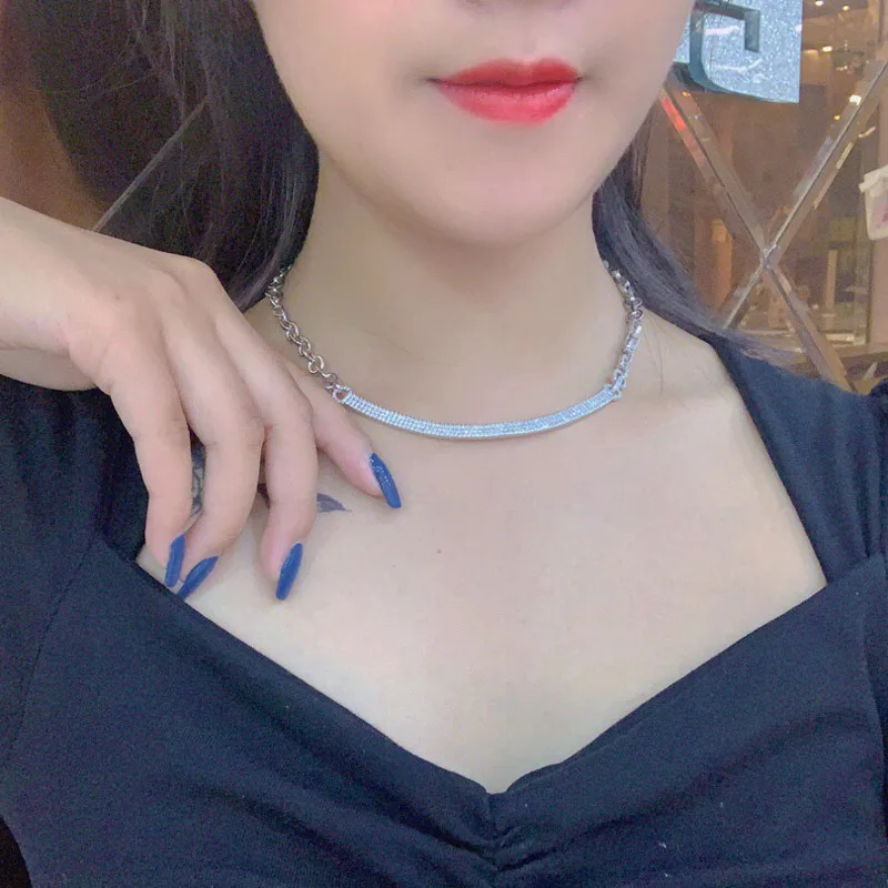 

Brand 1:1Fashion Necklace Silver Color Square Single Inlaid Pendant Sides Zirconia Stones Women Jewelry