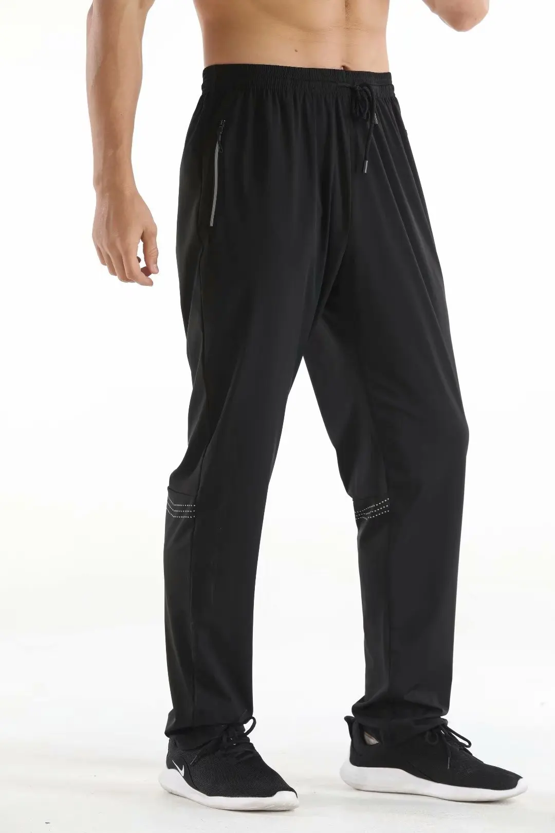 

Sportswear & Accessories