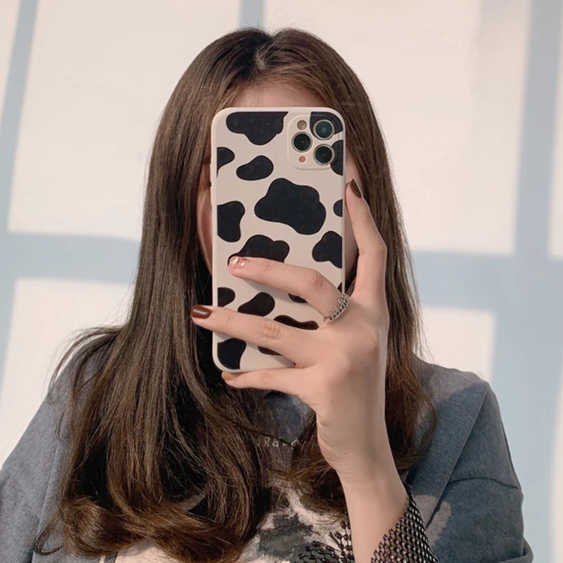 

Cow Pattern Mobile Phone Case Silicone Case For IPhone 11 12 PRO Max XR XS 7 8 Plus Softe Protective Shell Phone Accessories
