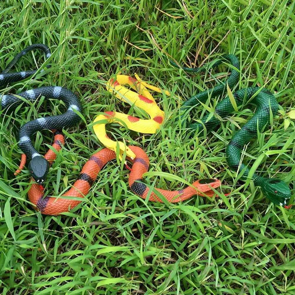 

Snake Model Exquisite Craftsmanship Portable Eco-friendly Tricky Gift for Birthday Novelty Props Joke Prank Toys