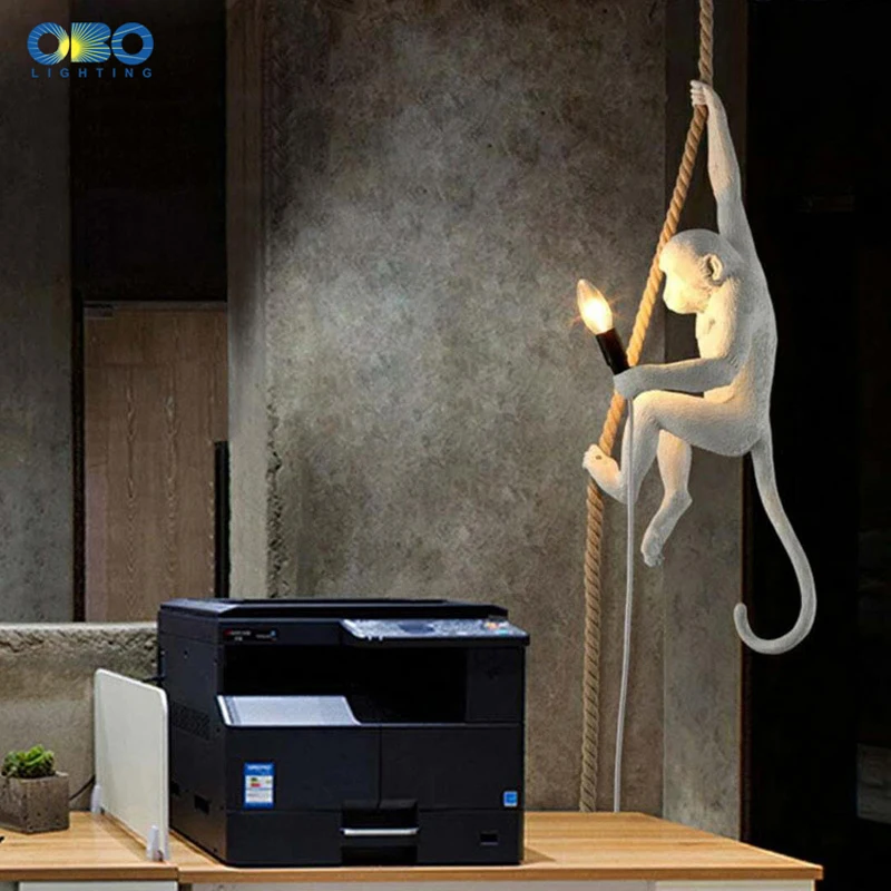 Полимерная Подвесная лампа в виде обезьяны черная/белая Современная