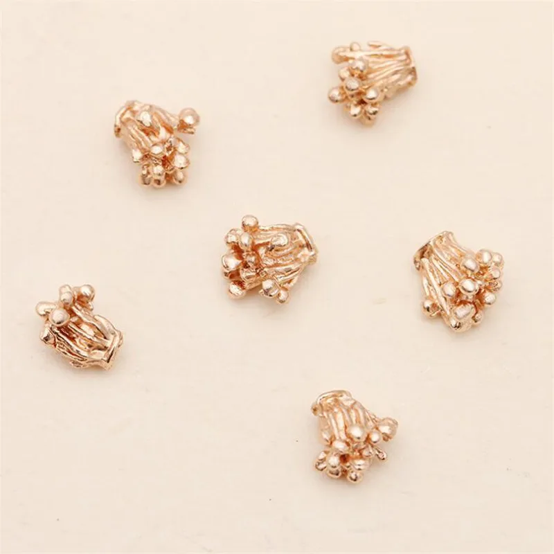 

SIXTY TOWFISH 50 Pieces DIY Jewelry Accessories 6.5*6.8mm Alloy Ancient Retro Style Materials Flower Charms