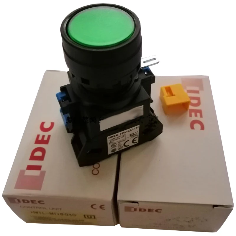 

NEW orignal idec circuit breaker NC1V-3132-15AA 3132-0.5AA 3132-20AA 3132-1AA in stock