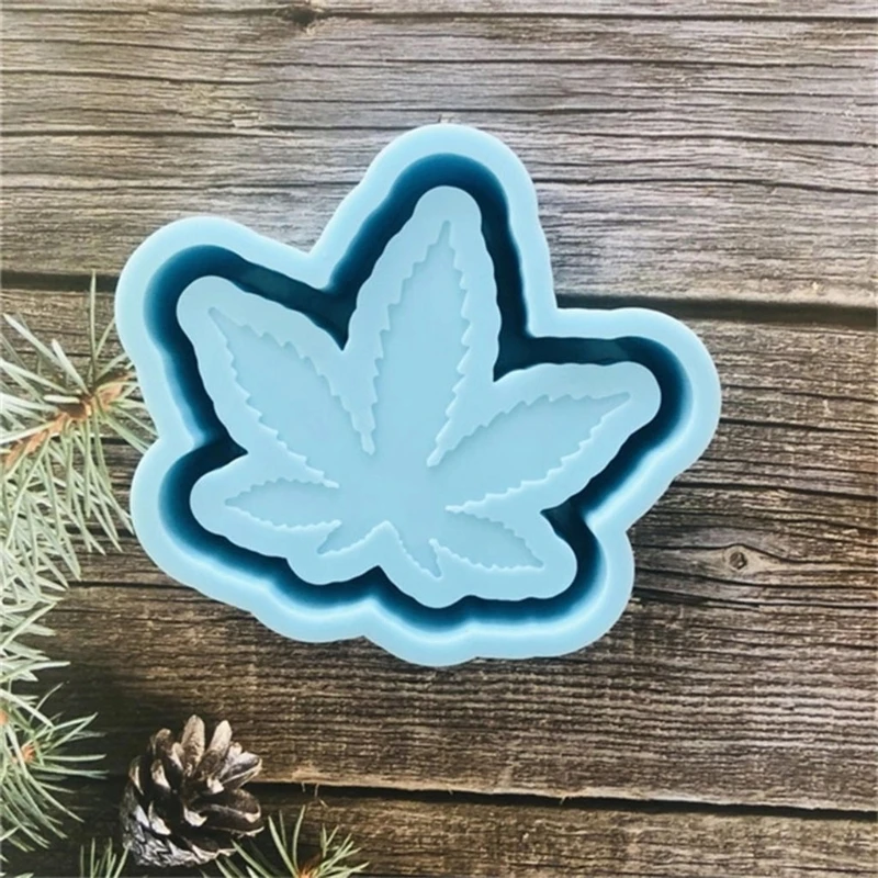 

DIY Maple Leaf Ashtray Epoxy Resin Mold Jewelry Storage Box Tray Silicone Mould B36D