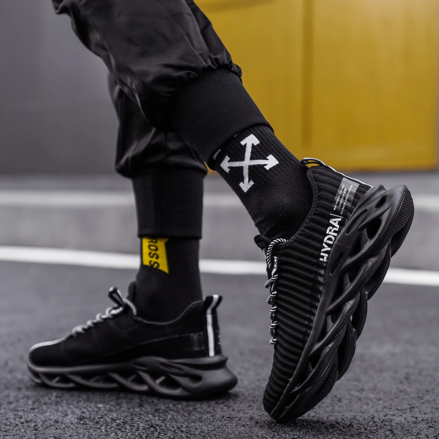 Кроссовки женские для влюбленных модная Повседневная дышащая обувь плоская