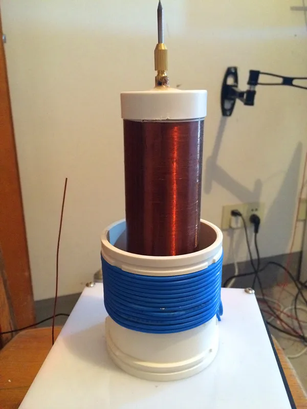 

Small Tesla Coil Finished [PLLSSTC] Music Tesla Coil Solid Tesla