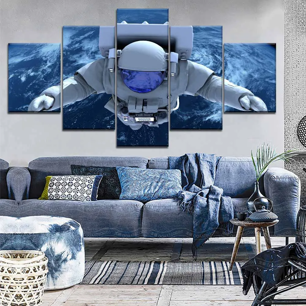 

Printed Canvas Paintings Home Decoration 5 Panel Astronauts Separated Outer Space Wall Artwork Modular Pictures Posters Frame