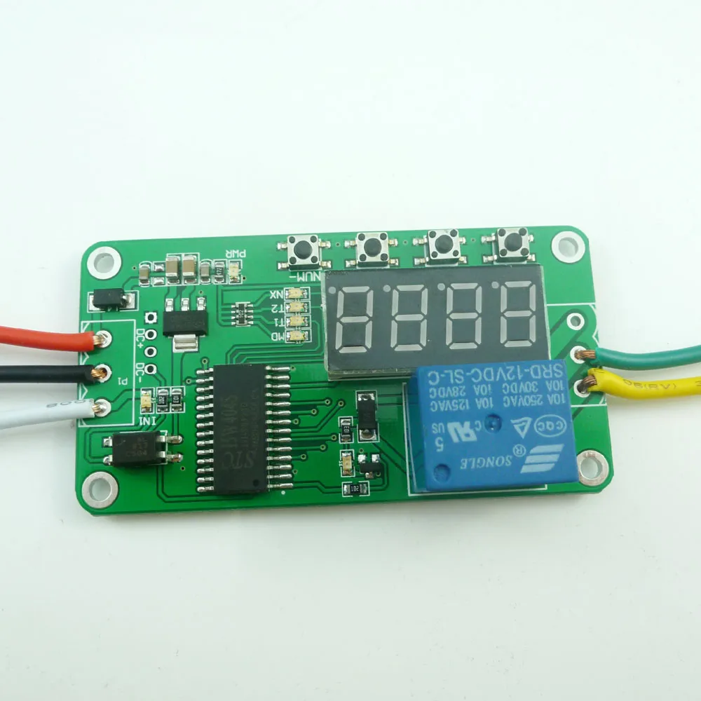 

CE030_W DC 12V DC Multifunction Self-lock Relay PLC Cycle Timer Module Delay Time Switch