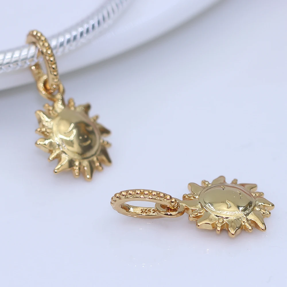 

Fit Original Pandora charms bracelet beads S925 sterling silver Golden Sun Pendant Female Fashion Jewelry girlfriend gift