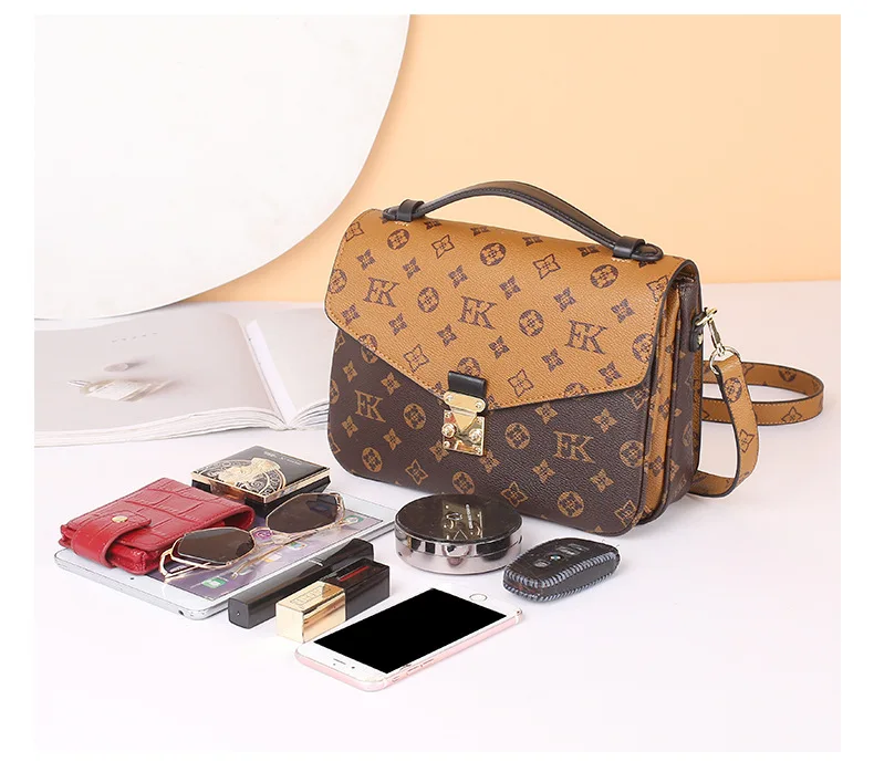 

Fk bag women's bag new 2020 fashion European and American style postman bag feeling shoulder slung printed small square bag