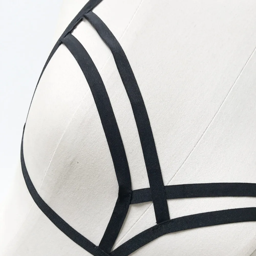 

Women Cage Bra Wireless Black Bra Bandage Sexy Bralette Strappy Wirefree Elastic Lingerie Underwear Hollow Out Intimates Bustier