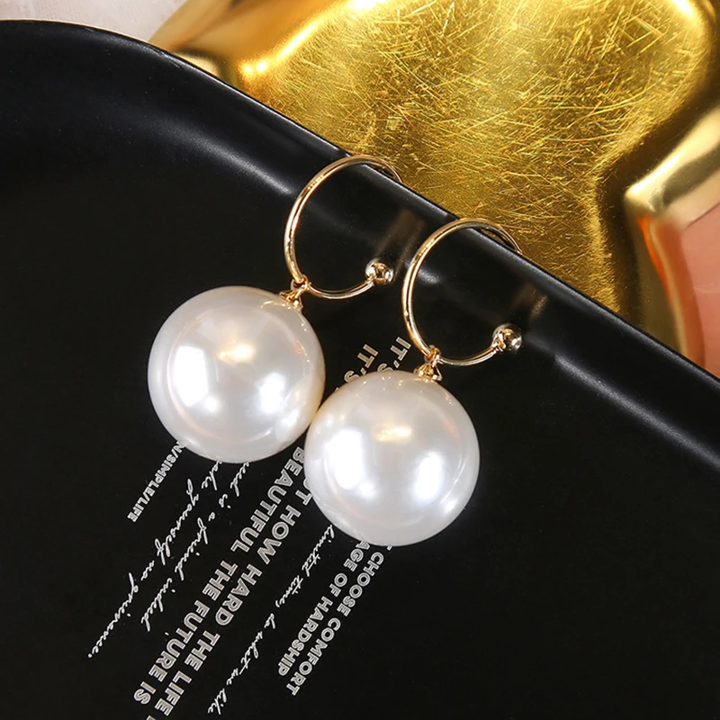 

New Fashion Red Bead Women's Earings Temperament All-match Aesthetic Earring Female Gift