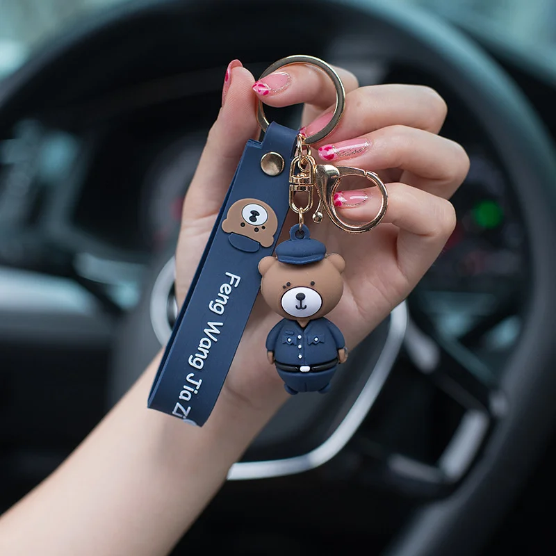 

Creative bear keychain Jingting bear doll key chain pendant is a metal buckle ring exquisite accessories small gifts wholesale