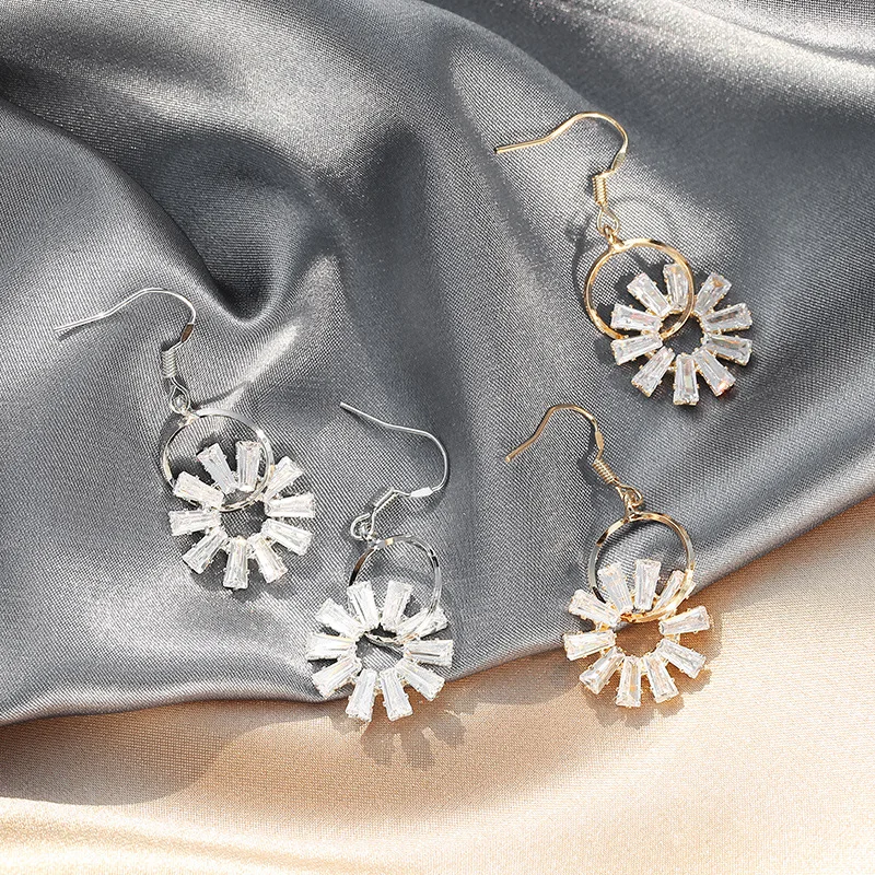 Женские серьги-подвески с цветком от солнца милые золотистого цвета свадебные