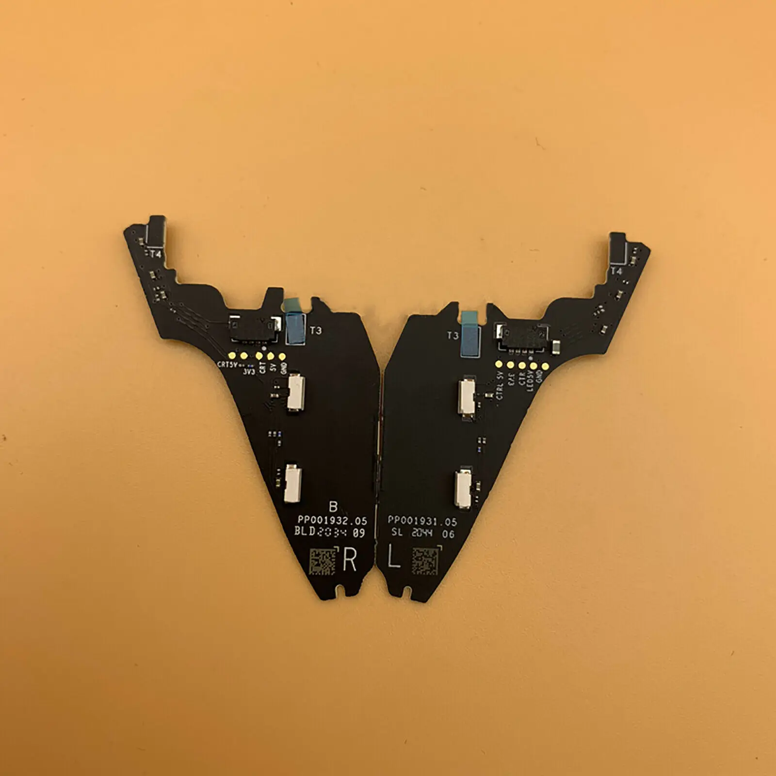 Передняя подставка для посадочной шестерни левая/правая дополнительная антенна