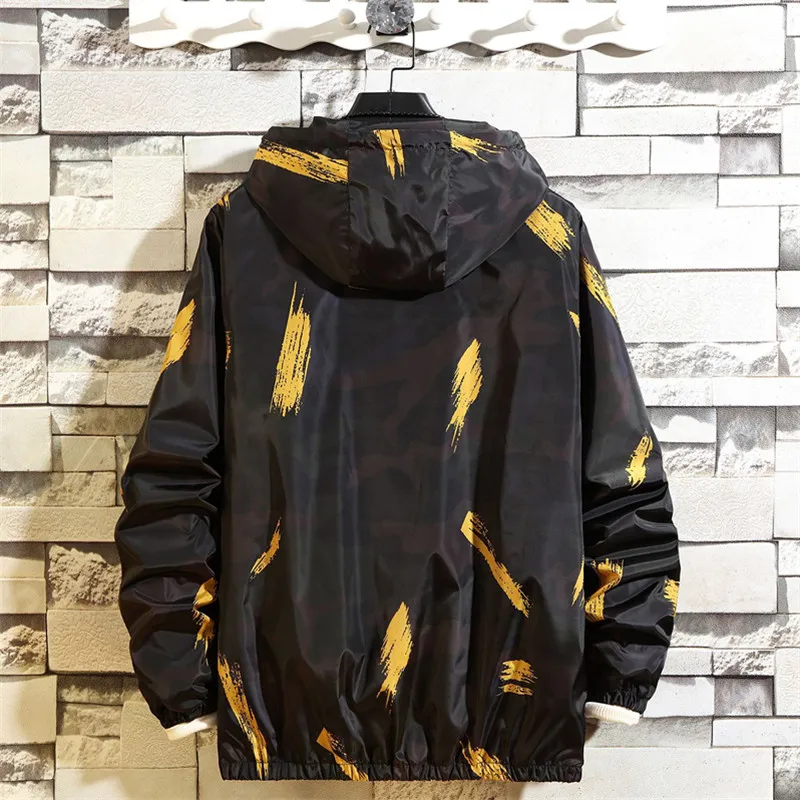 

2019 new men's spring autumn jacket camouflage jacket jacket men's hooded thin windproof jacket large size baseball clothes