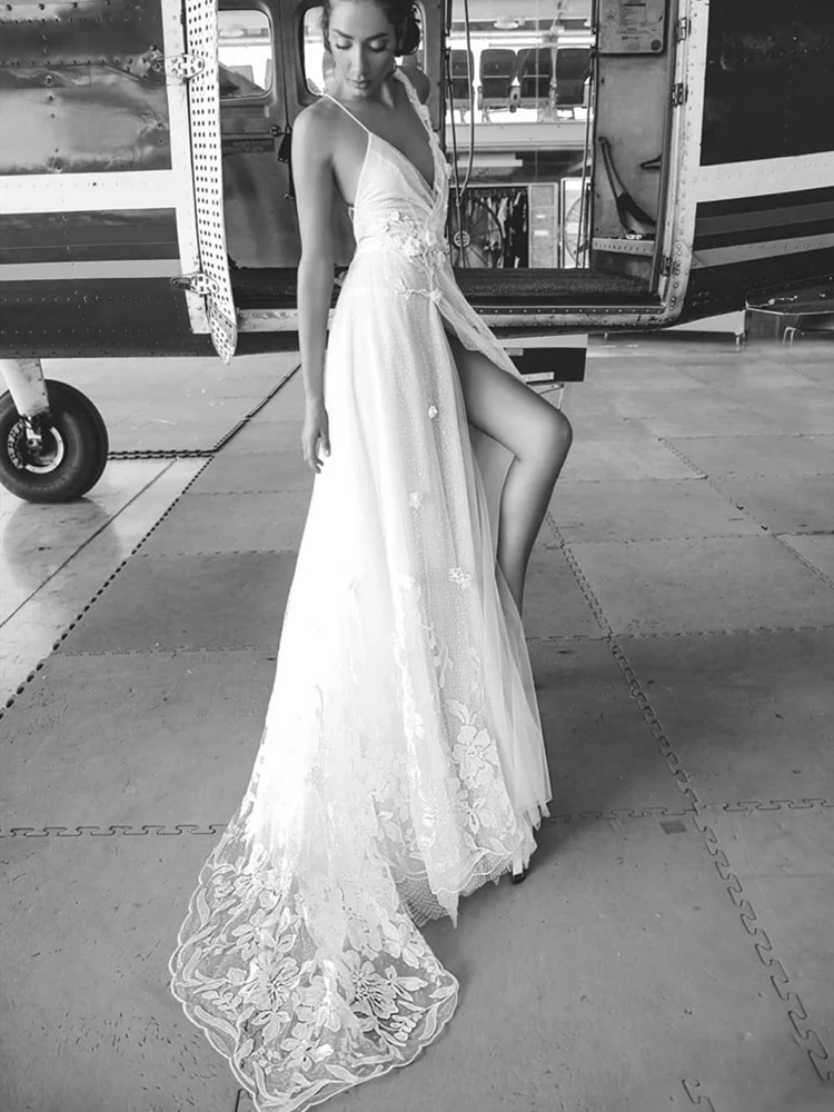 Сексуальные свадебные платья с высоким разрезом на тонких бретельках открытой