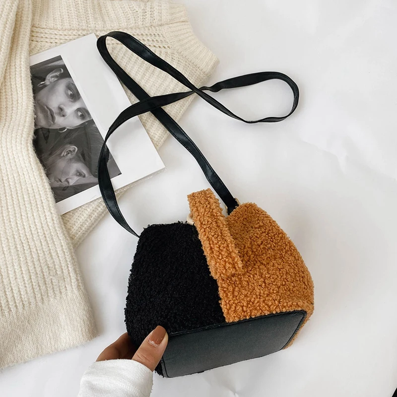 

Cute Stitching Lamb Hair Bag Ladies Fashion Handbag Plush Tote Bag