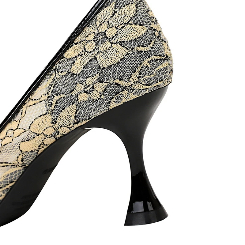 

2021 Elegant Women Pumps Flower 7.5cm Thin High Heels Pumps Designer Mesh Lace Crystal Heels Exotic Dancer Bridal Shoes Footwear
