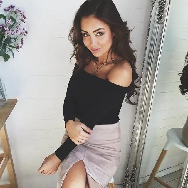 

Strapless Autumn 2019 off shoulder Short sweater Knitting slim basic pullover sexy striped sweater