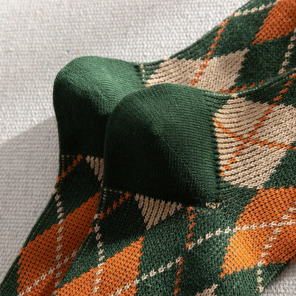 

Women's Socks & Hosiery