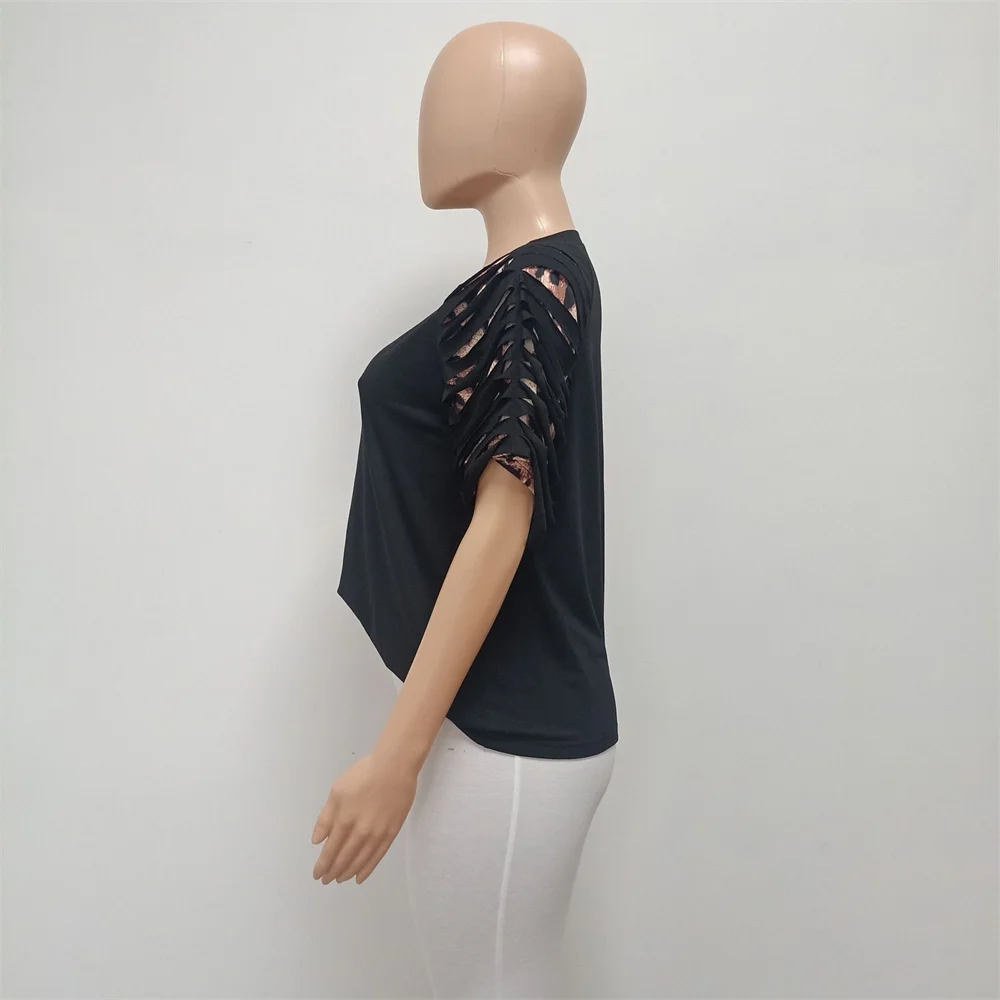 Женская футболка с леопардовым принтом в полоску |