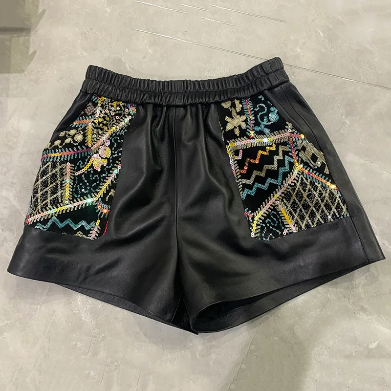 

Spring 2021 Fashion women's embroidery high-rise leather pants High qualitygenuine leather short pants C552