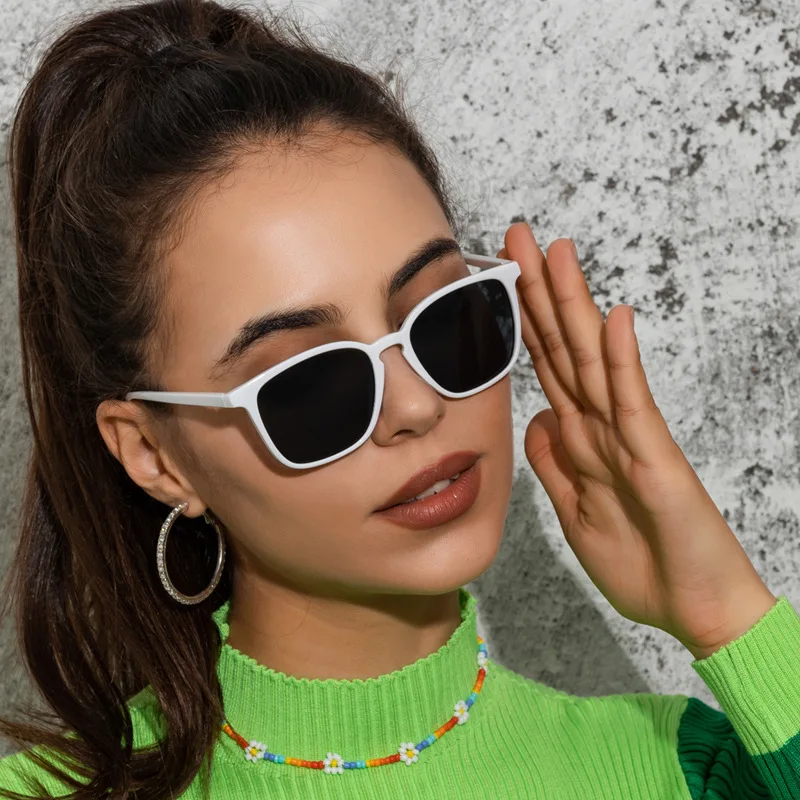 

2021 New Vintage Simple Square Sunglasses Women Fashion Classic Black Sun Glasses Female Driving Shades Men Oculos De Sol