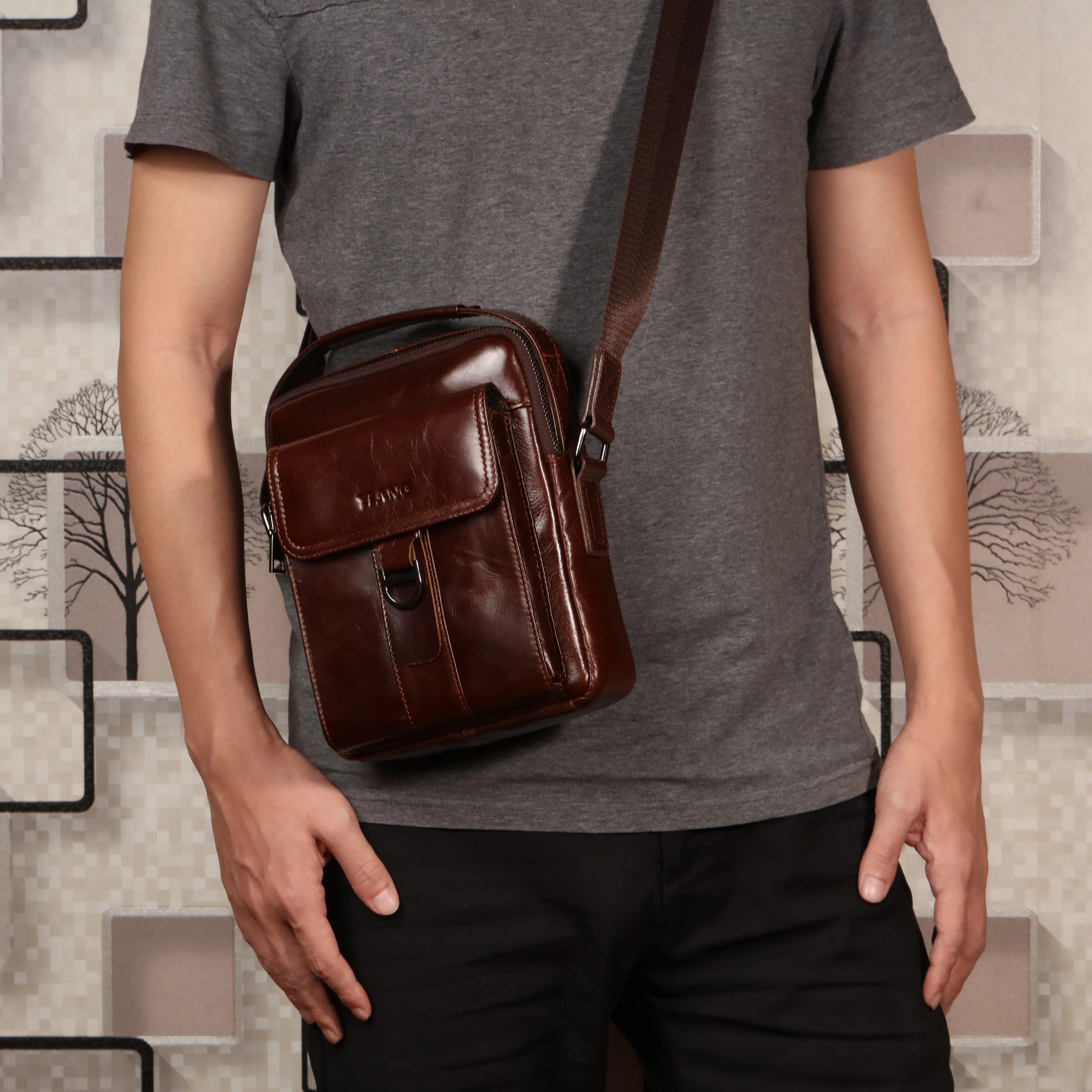 Сумка на плечо мужская из натуральной воловьей кожи маленький мессенджер